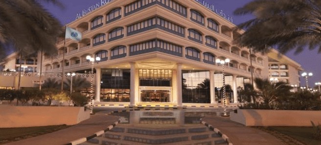 فندق موفمبيك جراند النستان دبي: تجربة الرفاهية والتميز في قلب المدينة الساحرة